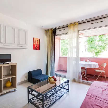 Apartment Saint Clair.1 *